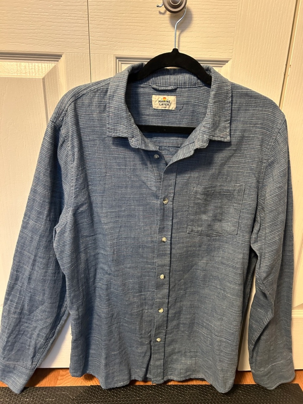 Marine Layer Men's Heathered Blue Button-Down Cotton Shirt
